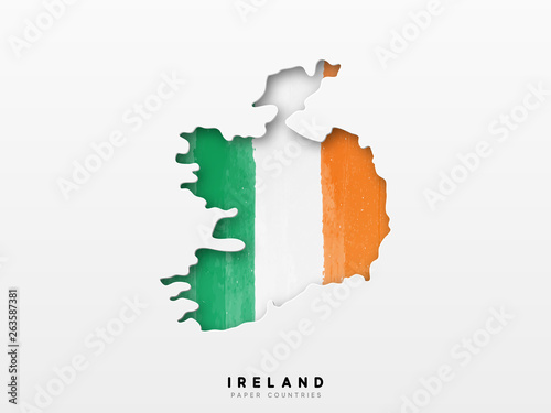 Photo Ireland detailed map with flag of country