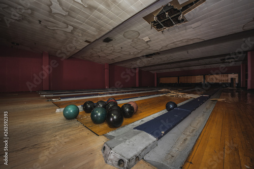 Abandoned bowling alley 