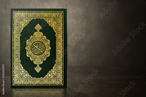 Fotografie, Tablou Quran holy book