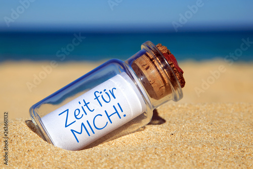 Flaschenpost am Strand: Zeit für mich