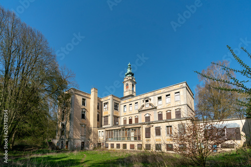 Ruine von Schloß Dammsmühle in Wandlitz bei Bernau 