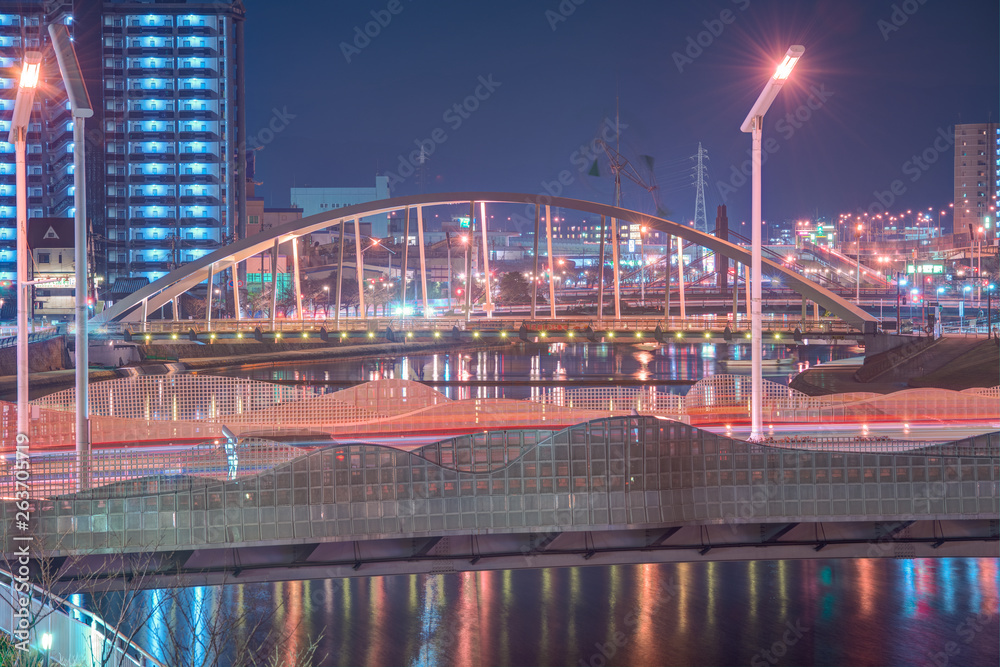 Obraz premium 鉄の橋夜景(福岡県北九州市)