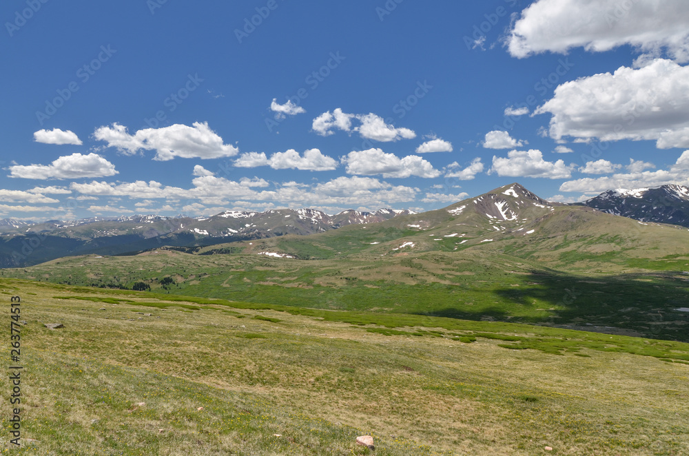 Flat Top Mountain and Scott Gomer Creek valley scenic view from Bierstadt trail (Clear Creek County, Colorado, USA)
