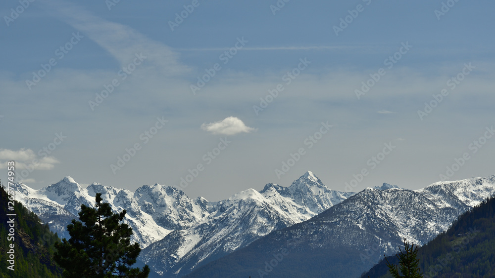 Obraz premium View of Orobian Pre-alps