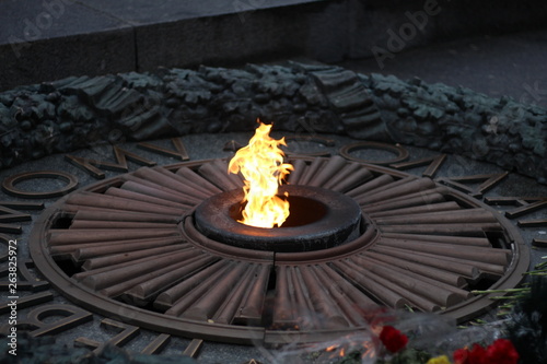 Obraz na płótnie burning eternal flame
