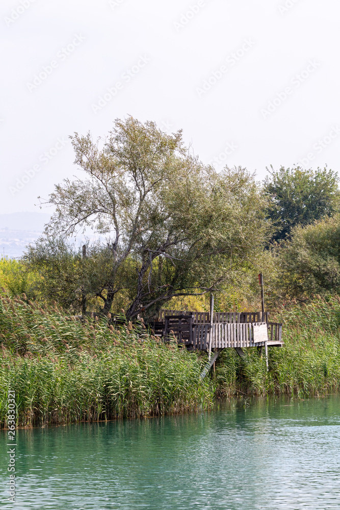 Obraz premium Small wooden pier