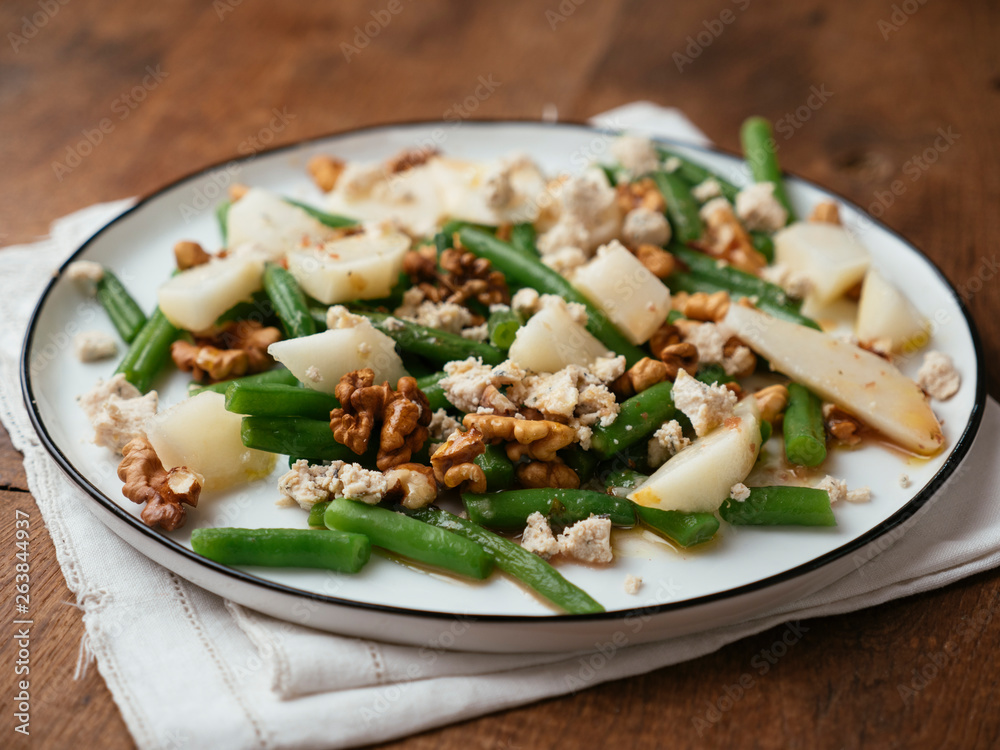Green Bean, Pear, Walnut with Vegan Feta Green Bean, Pear, Walnut with Vegan Feta