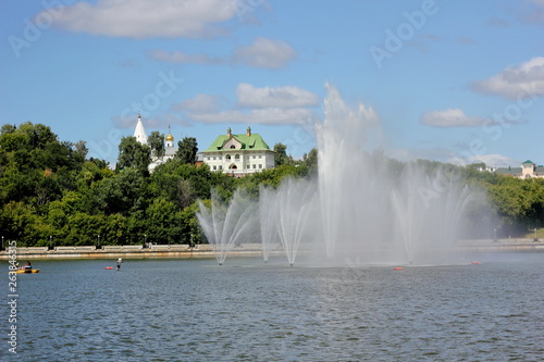 We travel around Russia. The cities of Russia - the city of Cheboksary. Beautiful temples, fountains on water. parks.