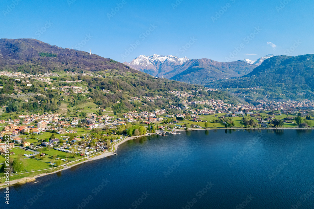 Lago di Como (IT) - Vista aerea panoramica della costa nord occidentale