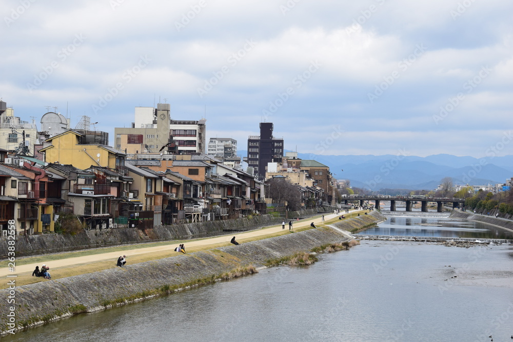 Canal Kamo river Kyoto Japon