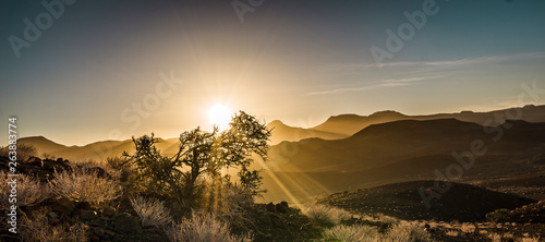 Sonnenuntergang im Damaraland , Namibia