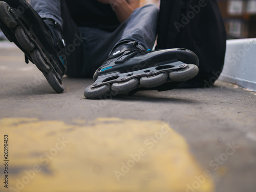 Free skating in the city