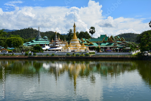 Temples Mae Hong Son Thaïlande