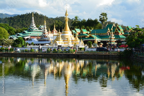 Temples Mae Hong Son Thaïlande