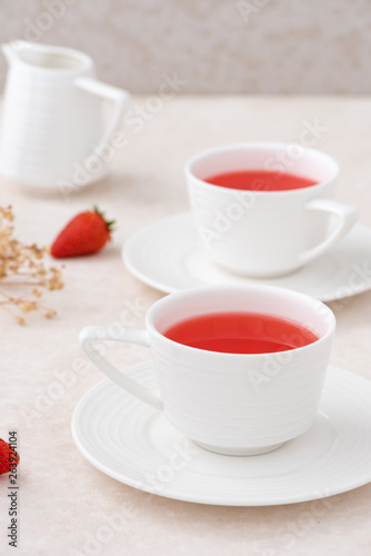 strawberry fruit tea 