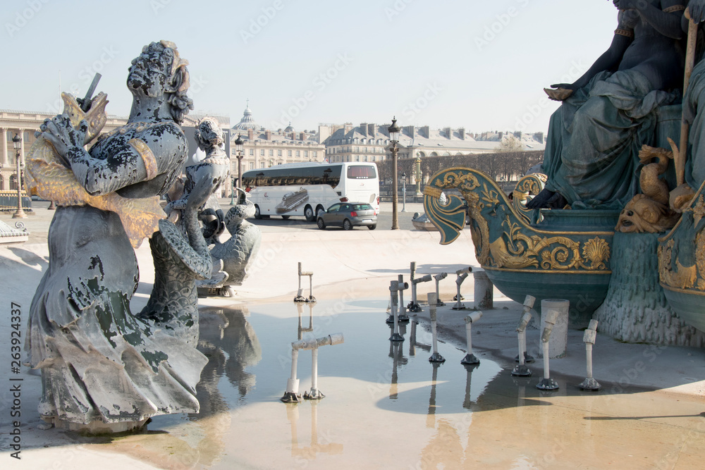 place de la concorde in paris
