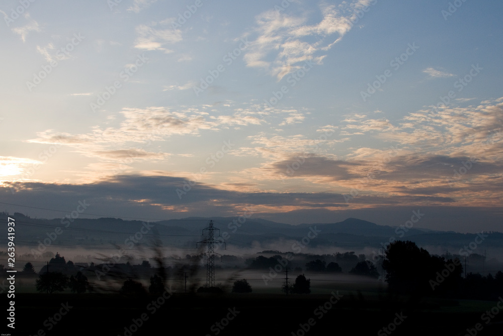 Morgennebel in der Schweiz Morgennebel in der Schweiz