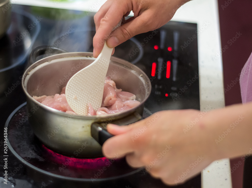 meat cooking pan