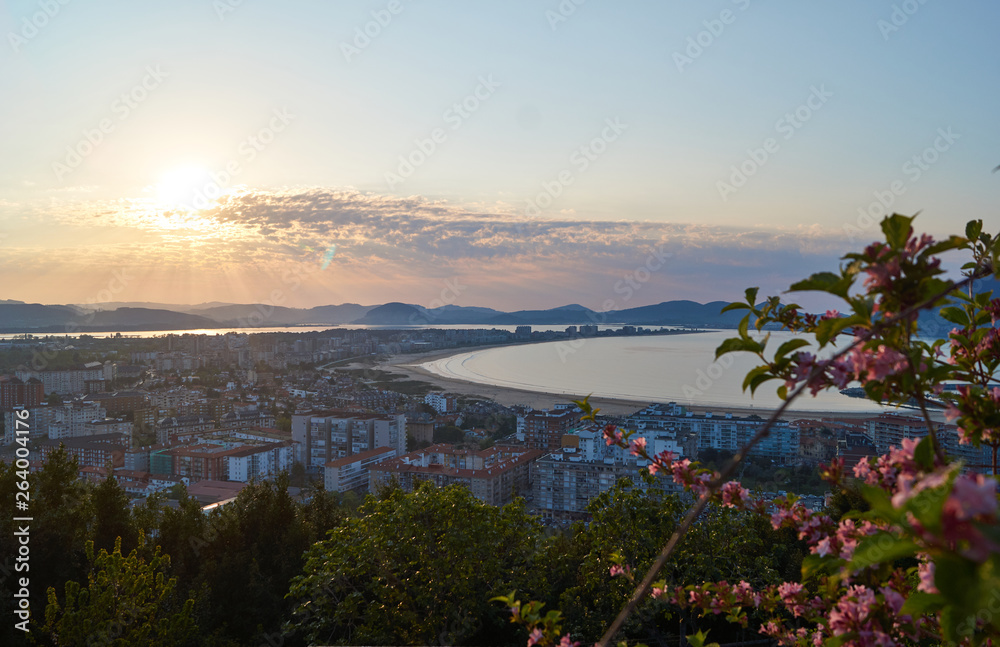Fototapeta premium laredo beach and coast in cantabria