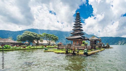 Pura Ulun Danu Bratan, famous Hindu temple on the lake