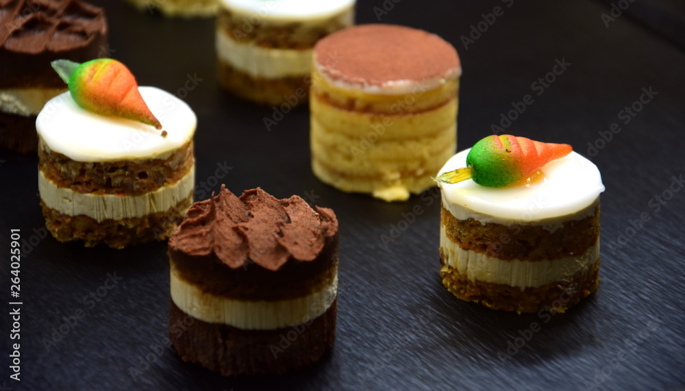 Dessert Fingerfood süße Häppchen Nachspeise Dessert Fingerfood süße Häppchen Nachspeise