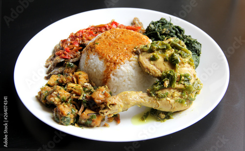 Padang Rice with Green Chilli Chicken - Nasi Padang 
