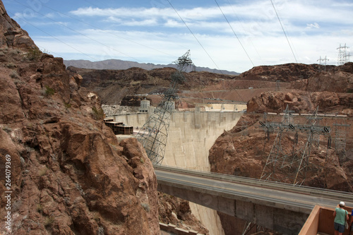 Canvas Print The Hoover Dam just between Nevada and Arizona