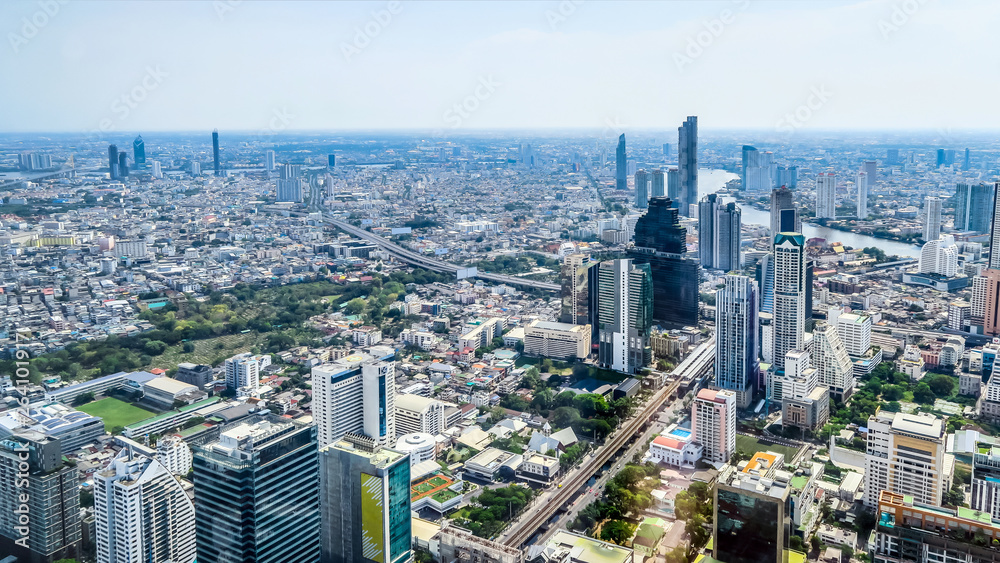 Fototapeta premium View of Bangkok city