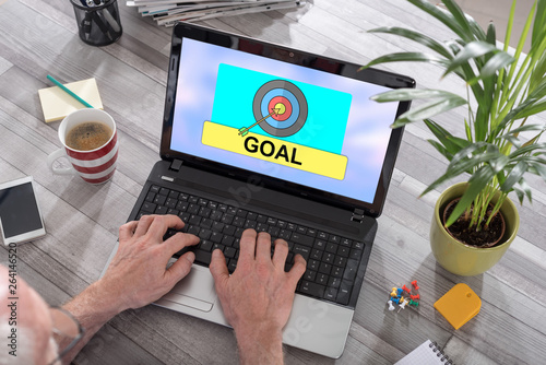 Foto Goal concept on a laptop