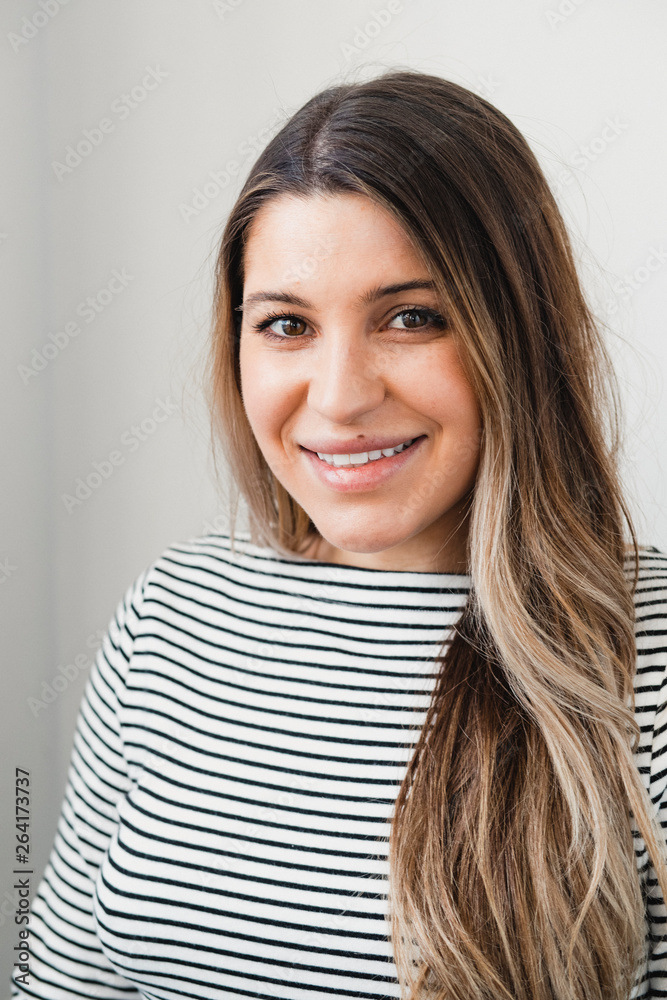 Headshot of a Beautiful Woman Headshot of a Beautiful Woman