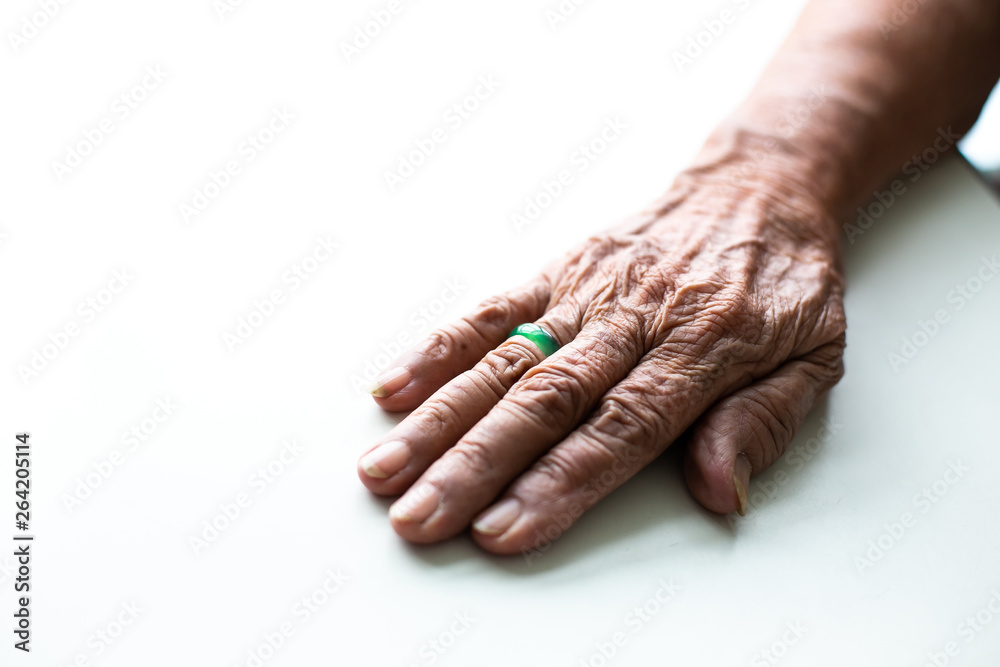 Fototapeta premium closeup hand of old woman. Closeup Skin old. Skin background texture