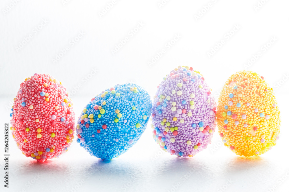 Fototapeta premium Colorful easter eggs isolated over white background