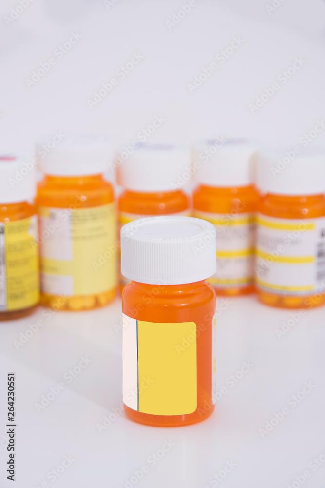 Medicne used for the treatment and therapy for sickness and pain relief for patients . Medicne used for the treatment and therapy for sickness and pain relief for patients .