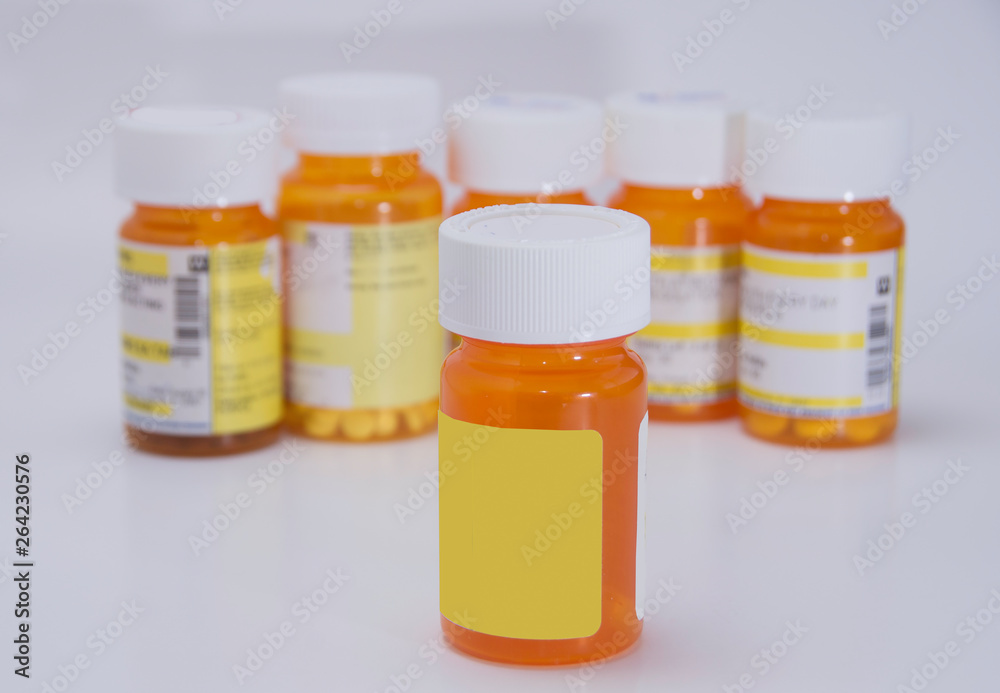 Medicne used for the treatment and therapy for sickness and pain relief for patients . Medicne used for the treatment and therapy for sickness and pain relief for patients .
