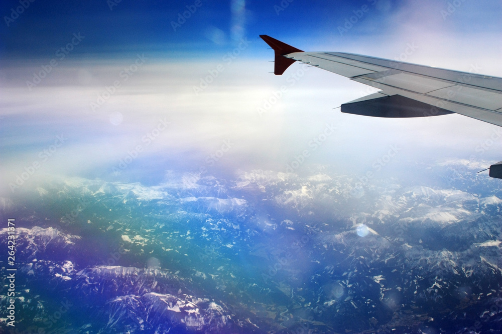 Fototapeta premium Airplane wing in the sky