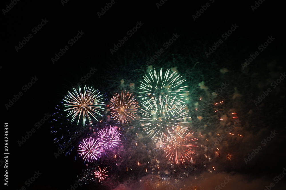 feux d'artifices 05 feux d'artifices 05