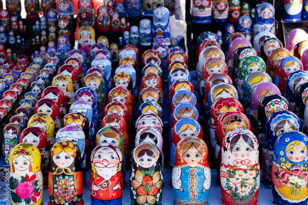 Wooden Nesting Dolls or Russian Matryoshka Dolls for sale in Russia, Matryoshka dolls