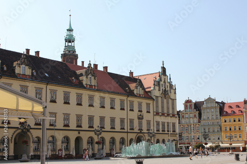The fountain and old buildings on the Market Square in Wrocław, Poland (Rynek we Wrocławiu, Großer Ring zu Breslau) is a medieval market square in Wrocław