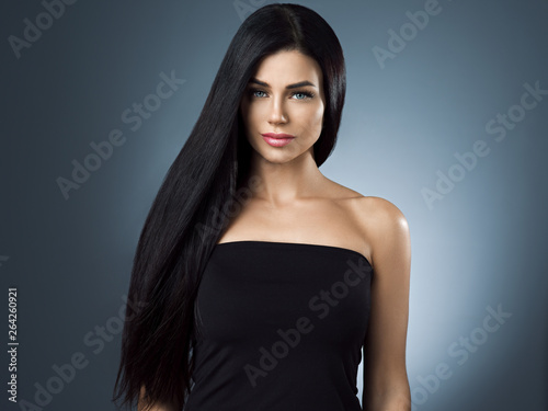 Beautiful hair woman with long brunette hairstyle