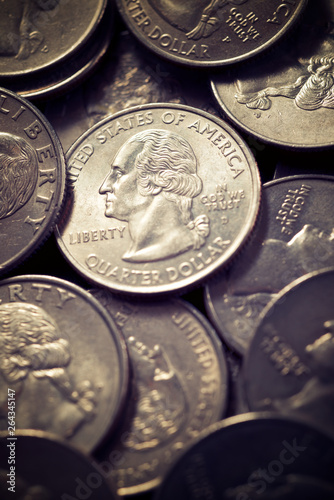 Quarter dollar coins