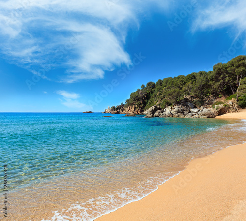 Fototapeta Naklejka Na Ścianę i Meble -  Mediterranean sea rocky coast, Spain.