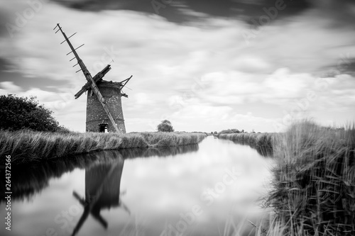 Brograve wind pump, Norfolk broads, England photo