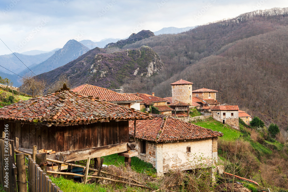 Bandujo, pueblo medieval de Asturias