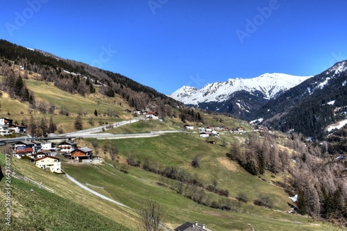 Navis, Dorf, Tirol, Navistal, Naviser Tal, Innsbruck Land, Österreich, Tal, Tuxer Alpen, Schnee, Frühling, Winter, Zeit, Jahreszeit, Schneeschmelze, Innsbruck, Brenner, Matrei am Brenner, Matrei, Wipp photo