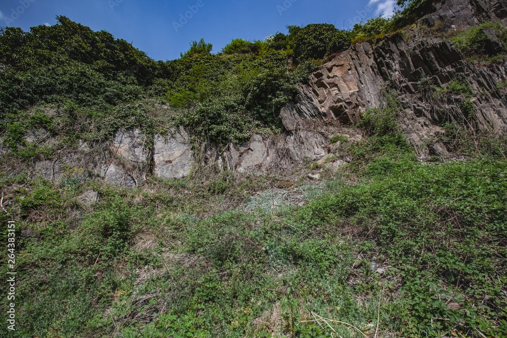 Schieferlandschaft in Deutschland, Neuwied, Rheinland-Pfalz Schieferlandschaft in Deutschland, Neuwied, Rheinland-Pfalz