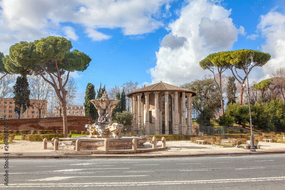 Rome street with ancient architecture 