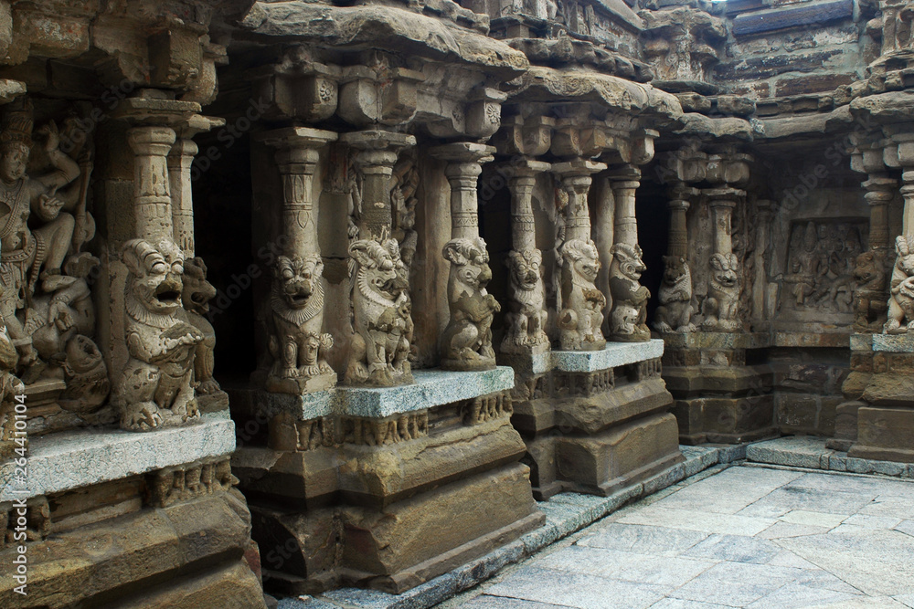 Hindu temple Kailasanatha in Kanchipuram, Tamil Nadu, India