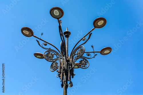 street lamp photo