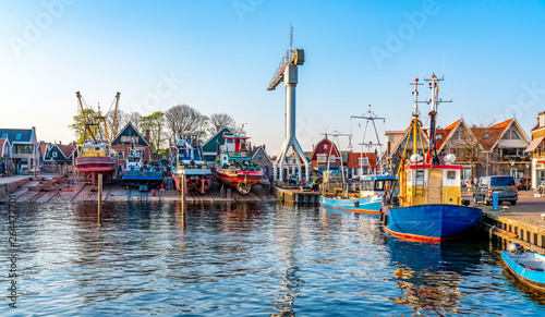 Hafen Urk am Ijsselmeer mit Werft photo