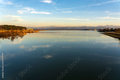 加賀市柴山潟から望む白山 © Nature K Photostudio